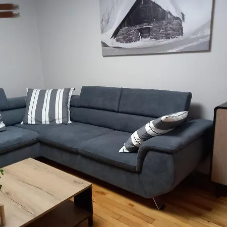 Polaire Apartman *